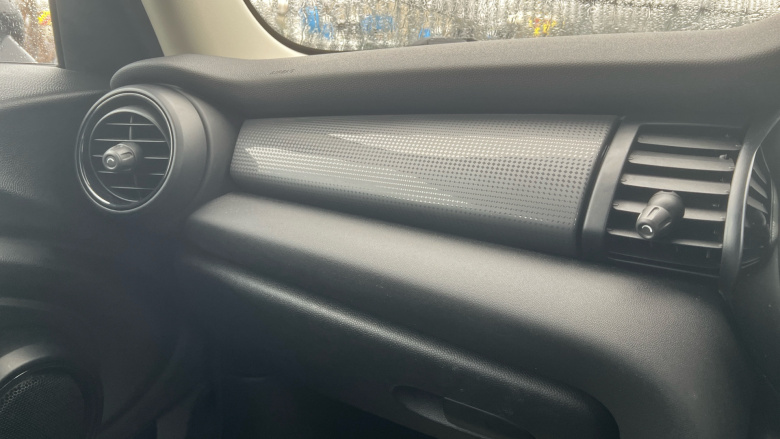 MINI Hatchback 1.5 Cooper II 5dr Petrol Hatchback